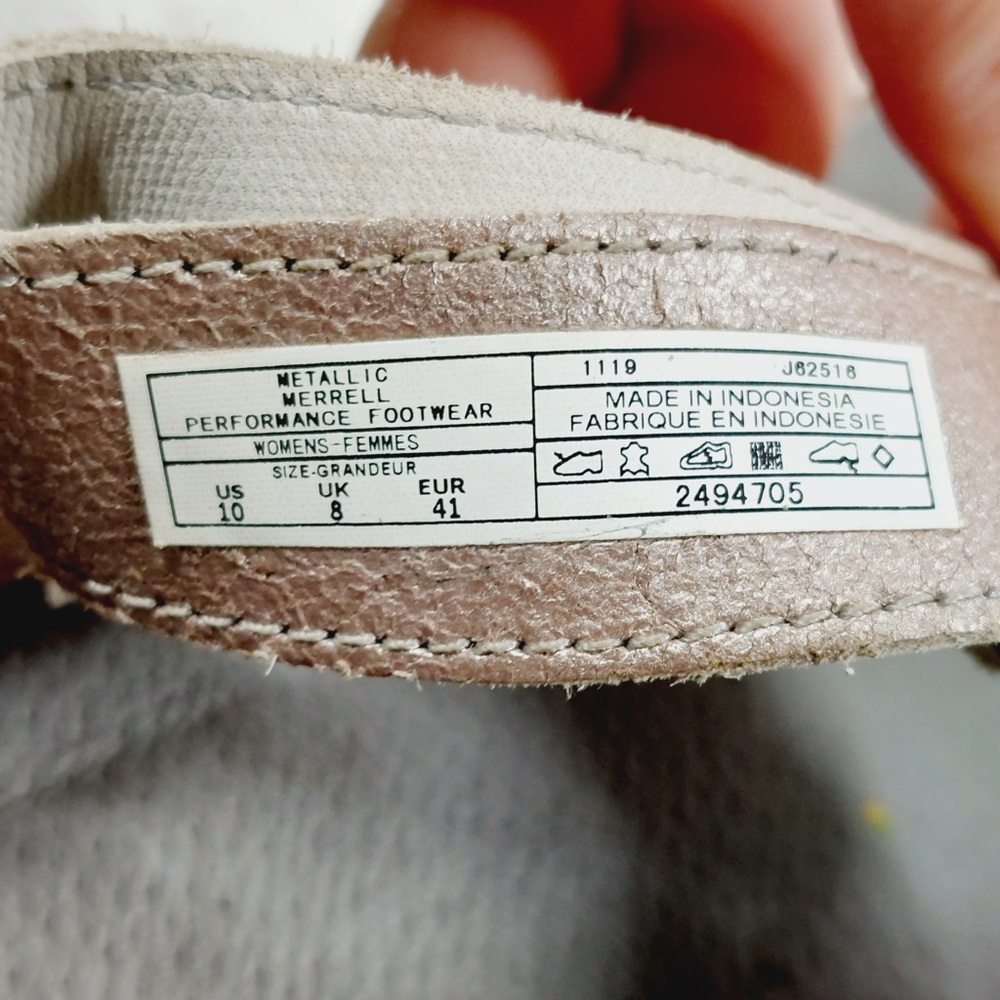 Merrell Metallic Sandals - Picture 11 of 12